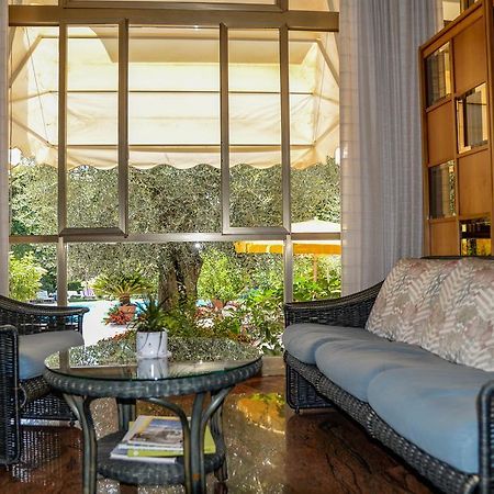 גארדה Hotel Continental מראה חיצוני תמונה
